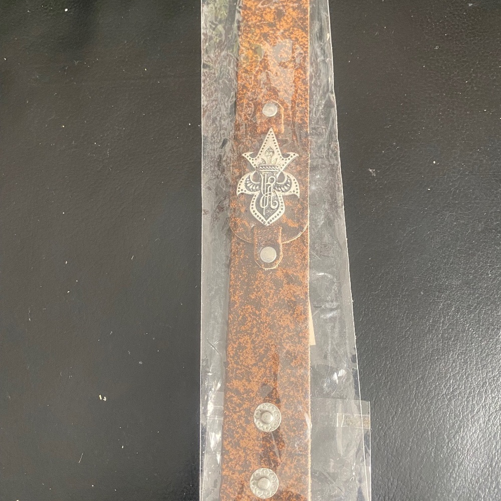 Roar 90s Vintage Leather Bracelet Sz Adjustable